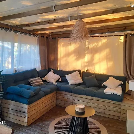 Mobil-home 3 Avec Terrasse
